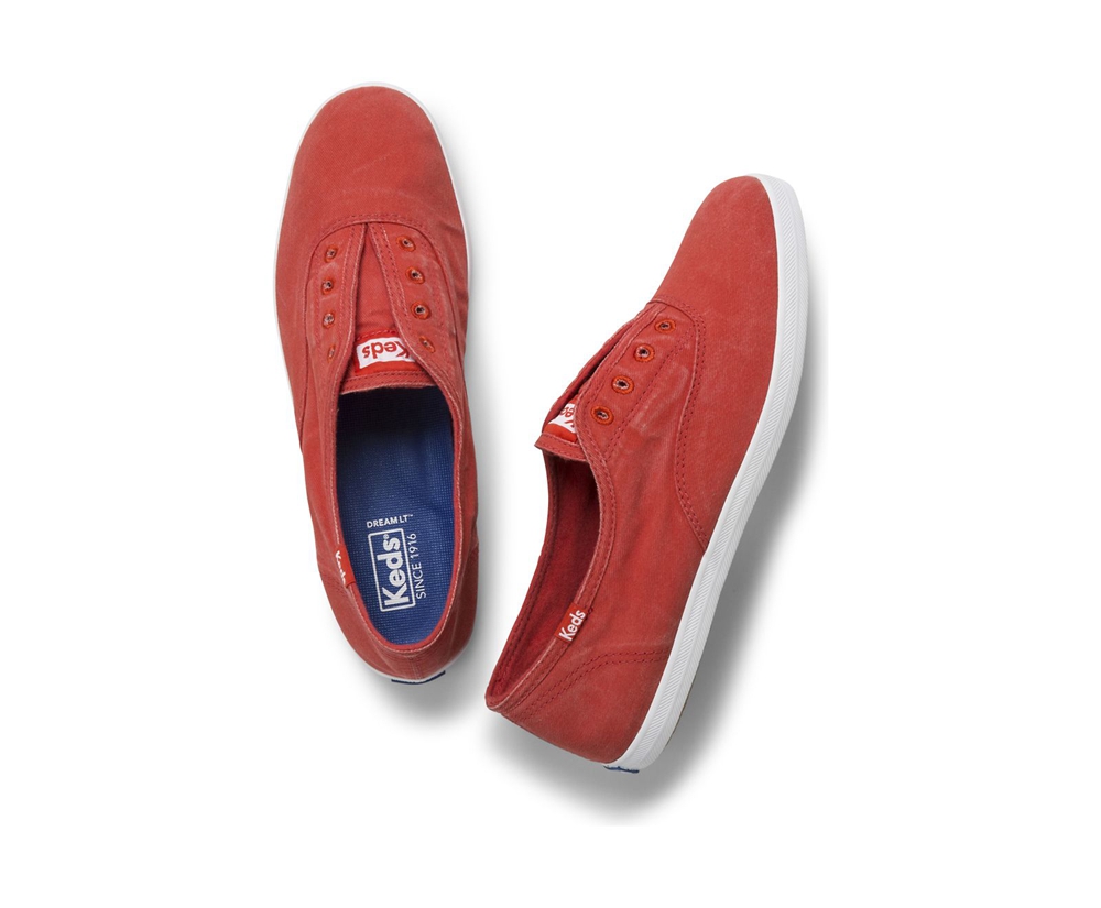 Slip Ons Keds Femme Rouge - Chillax Seasonal | WNK-70174554