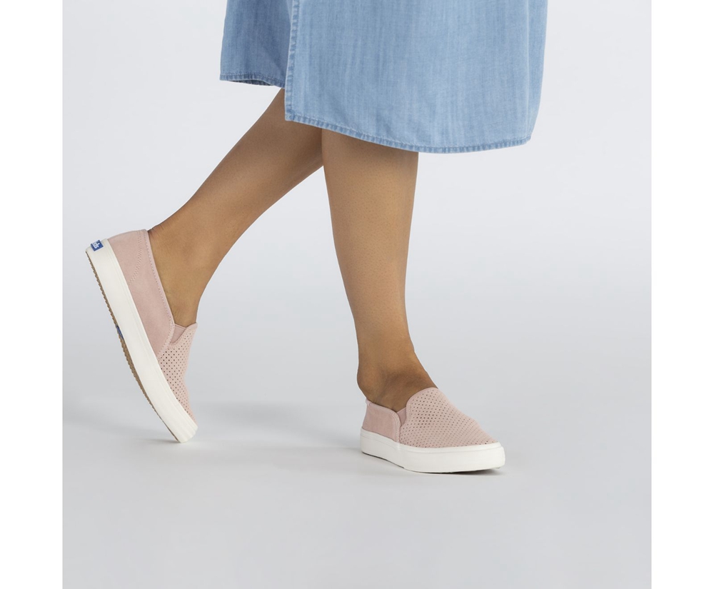 Slip Ons Keds Femme Rose - Double Decker Perf Suede | NEX-44418782